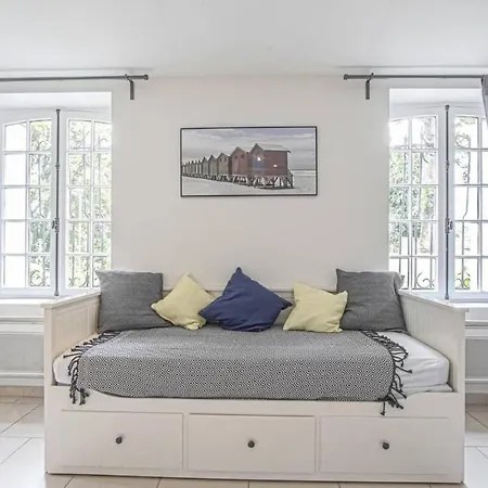Appartement De Charme Dans Un Chateau A 5 Min D'Honfleur Gonneville-sur-Honfleur Esterno foto