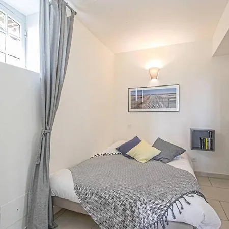 Appartement De Charme Dans Un Chateau A 5 Min D'Honfleur Gonneville-sur-Honfleur Esterno foto