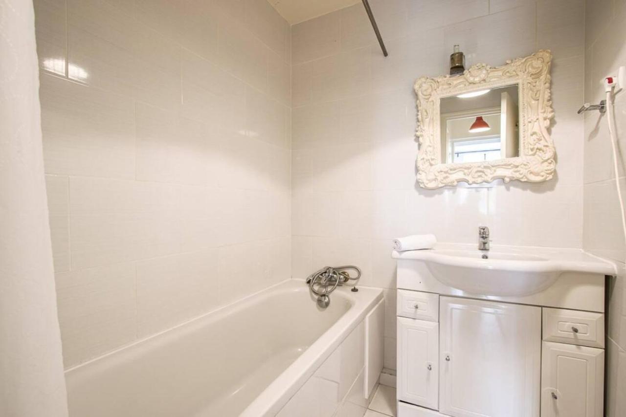 Apartment De Charme Dans Un Chateau A 5 Min D'honfleur Gonneville-sur-Honfleur